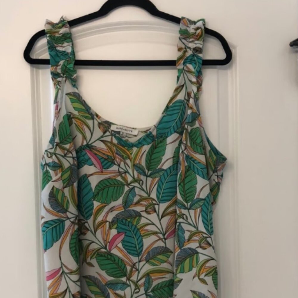 Rose + Olive tropical palm print top